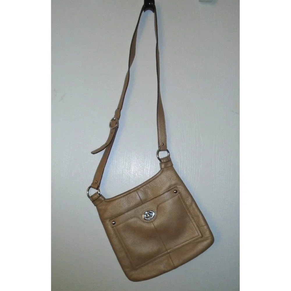 COACH Leather Crossbody Bag Penelope  Slim Champagne Metallic  F16533  Hipster